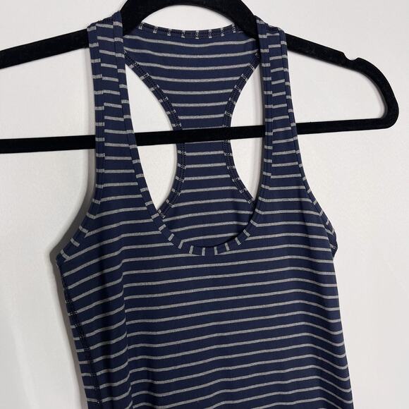 Lululemon Womens 2 Naval Blue Heather Gray Stripe Cool Racerback Tank Top Scoop - Picture 3 of 6